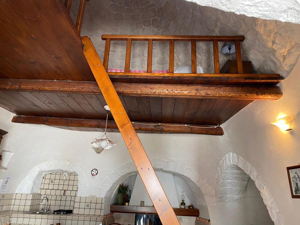 ألبيروبيللو Trullo Suite Regina المظهر الخارجي الصورة