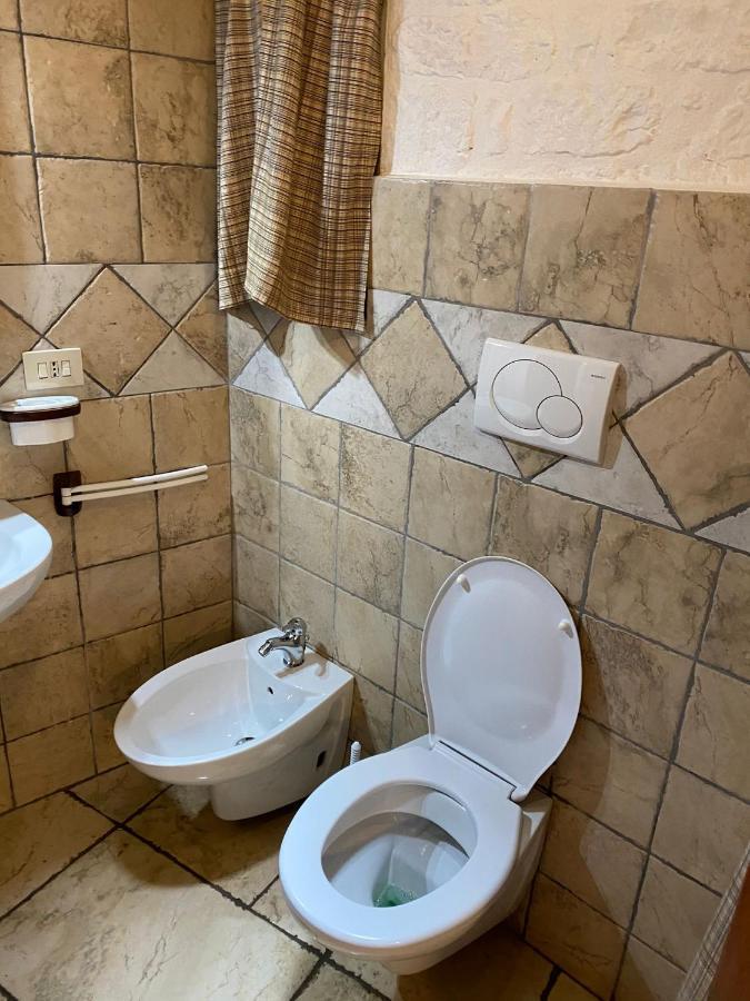 ألبيروبيللو Trullo Suite Regina المظهر الخارجي الصورة