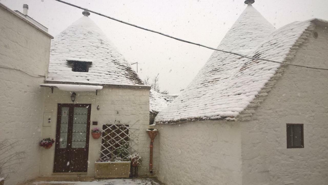 ألبيروبيللو Trullo Suite Regina المظهر الخارجي الصورة